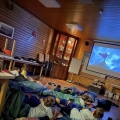 Die Löschfantis übernachten im Feuerwehrhaus